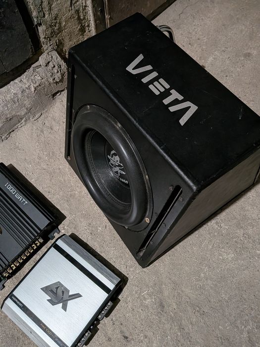 Două stații + subwoofer