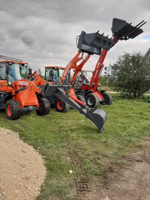 Incarcator frontal Nou, 1,5t capacitate de ridicare