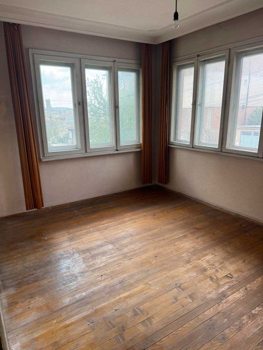 Продава се Многостаен апартамент в Хасково, Младежки хълм - 111 кв.м за 847 €/кв.м - Снимка #2