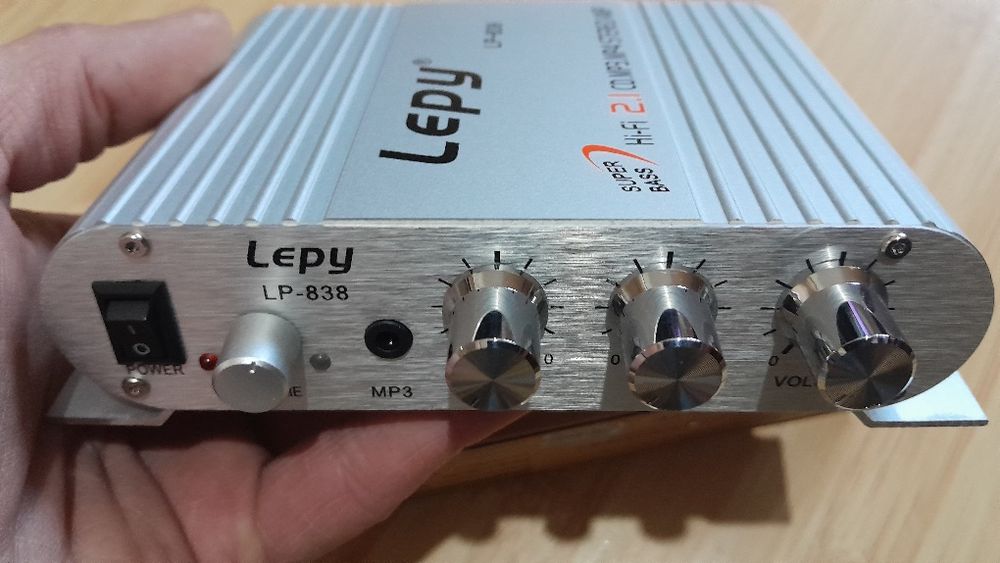 Amplificator 2x20w+20w subwoofer,12v