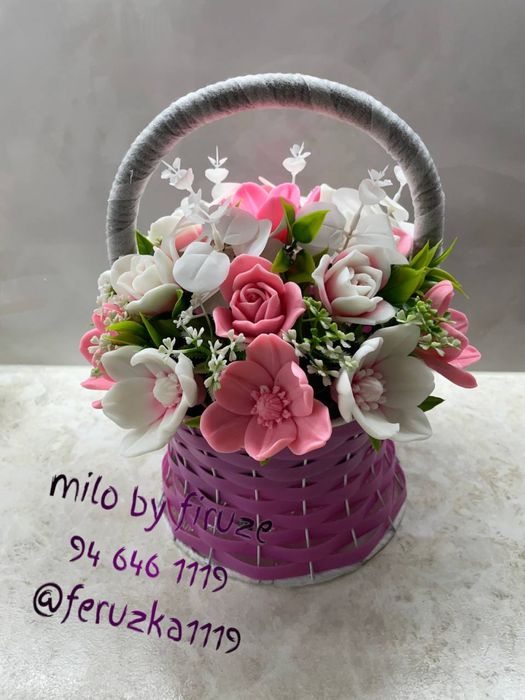 Sovunli gullar suniy gullar bayram uchun