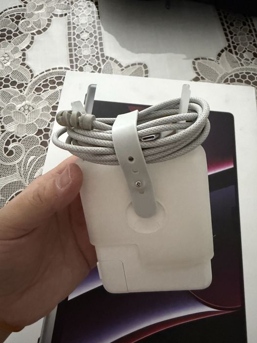 Macbook Pro (16,2) M2 chip память 16/512