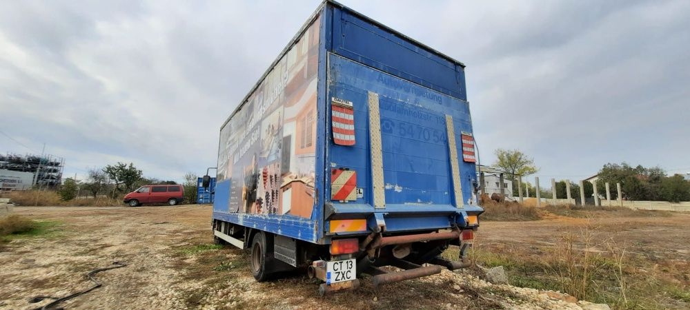 Transport Marfa 7,5 Tone , Inchiriez Camion Marfa cu Lift Hidraulic
