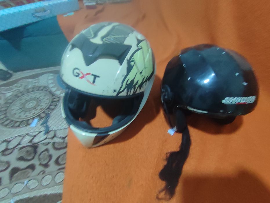 Шлемы Б/У продается