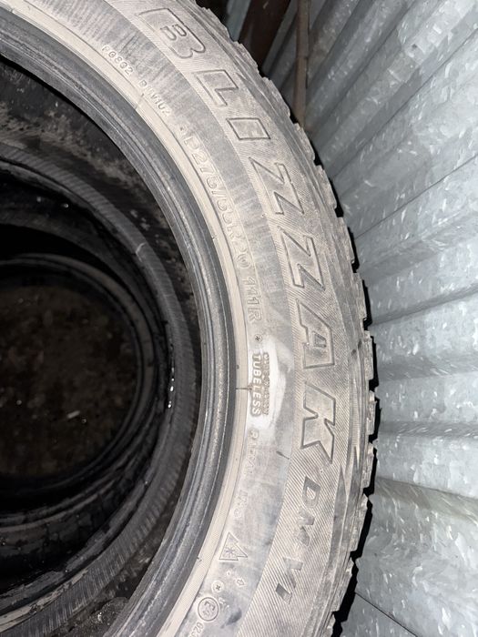 Продам шины 275,75,20
