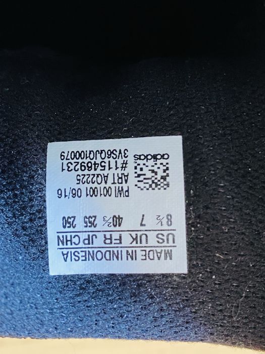 Adidas  ,номер 40,2/3