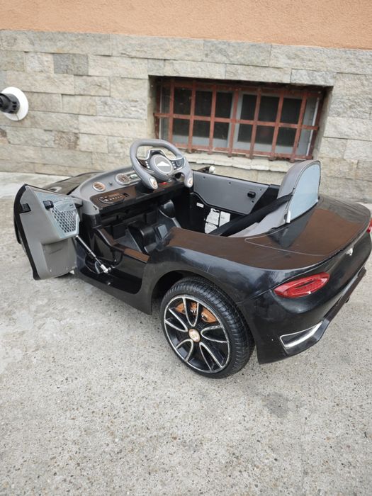 Акумулаторна кола Bentley EXP12 черна