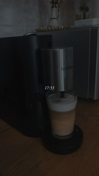 De vanzare aparat Nespresso Krups