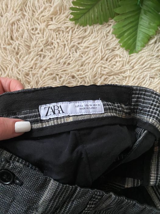 Мъжки панталон Zara!Размер L.