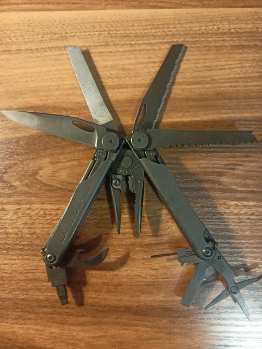 Мультитул Leatherman Wave+ black, чехол.