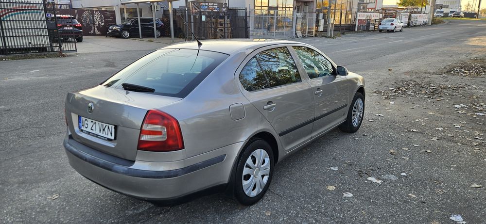 SKODA Octavia 2008 — imagine 3