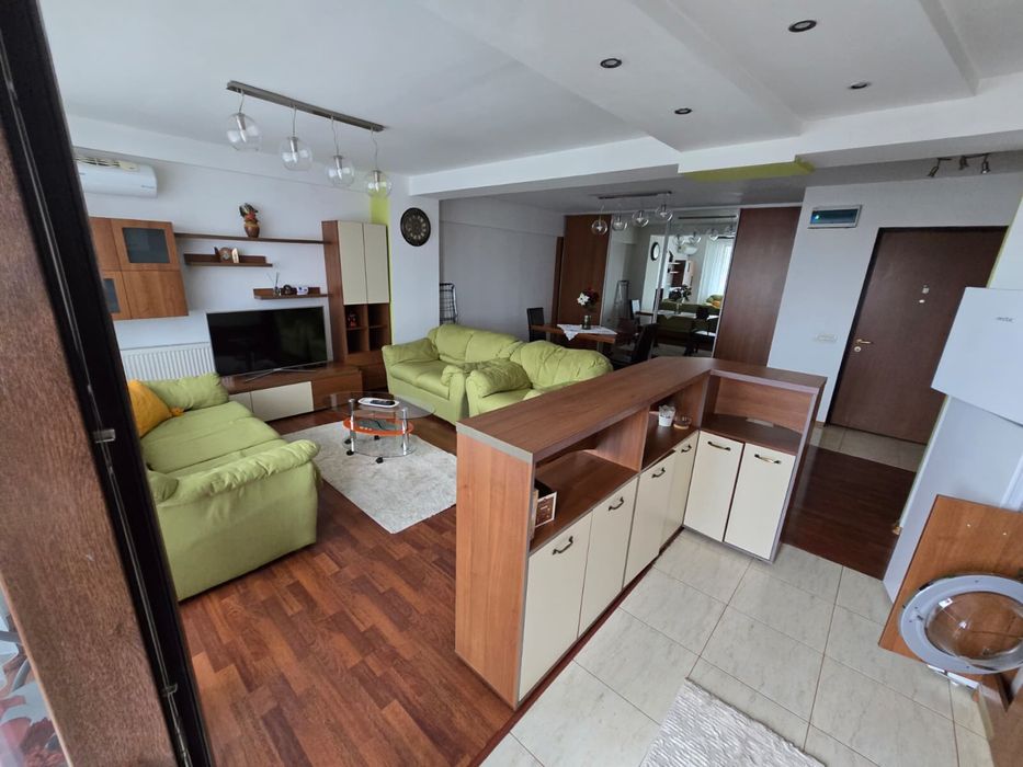 Tomis plus -de inchiriat