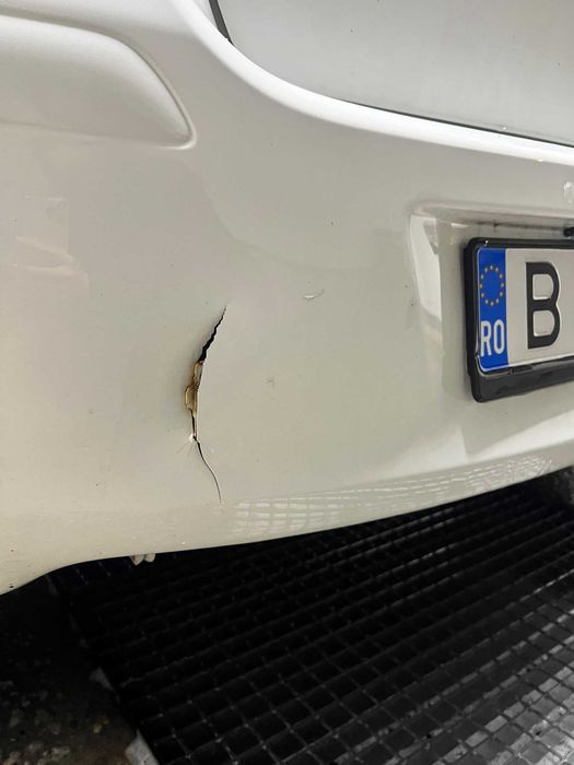 TOYOTA Yaris 2010 — imagine 3