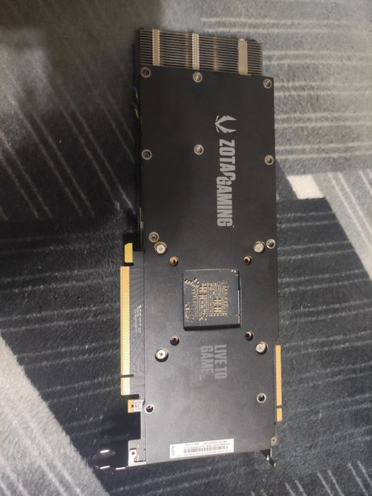 Vând RTX2080 ZotacGaming 3xFans