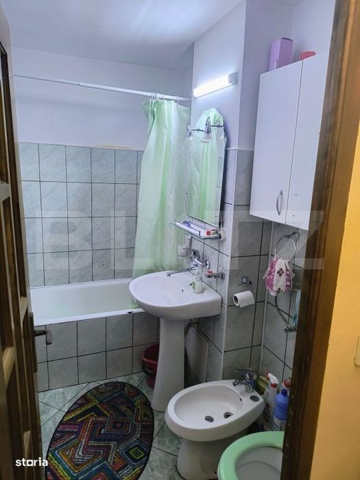 Apartament cu 3 camere, decomandat, 66 mp, etaj 4 - Dej
