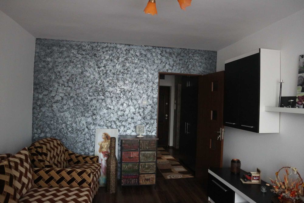 apartament 2 camere  de inchiriat