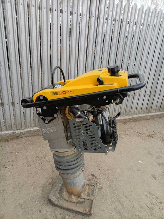 Vănd Mai compactor BS60-4AS WACKER NEUSON, motor Honda GXR120,