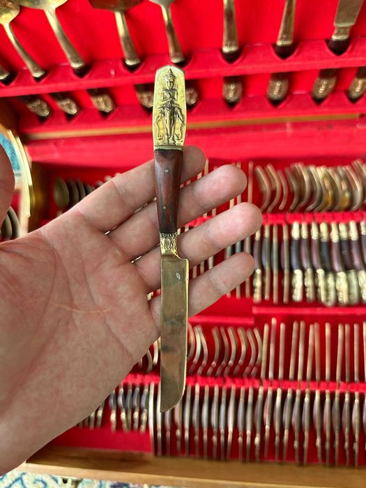 Столовые и Чайные предметы Бронза Тайланд