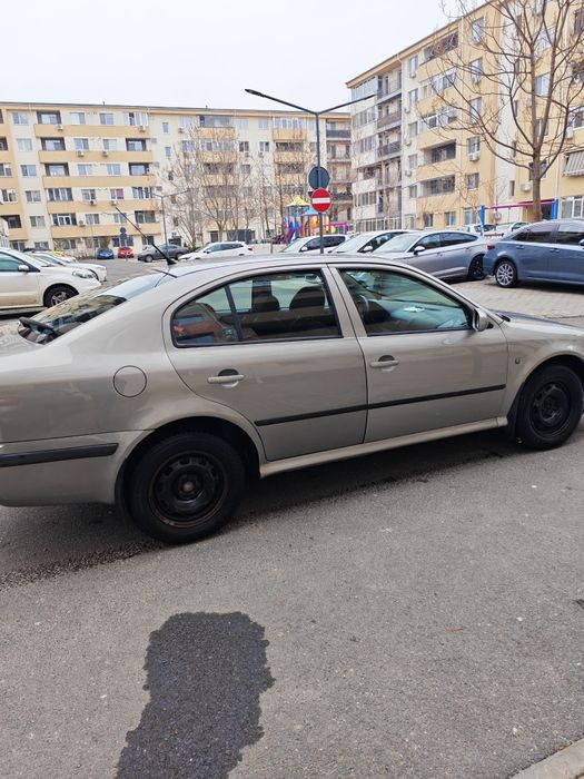 Vand Skoda Octavia 1
