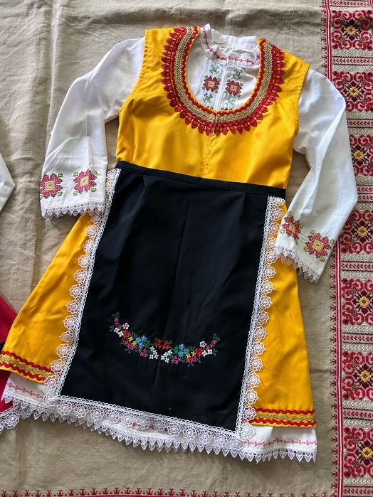 Народна носия Тракийска