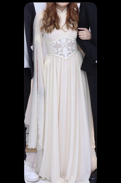 Платье на узату / вечернее платье