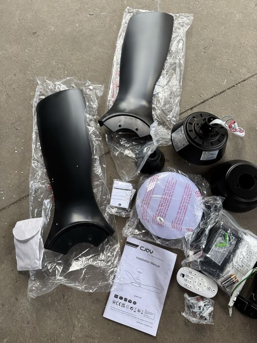 Ventilator de tavan cu lustra led