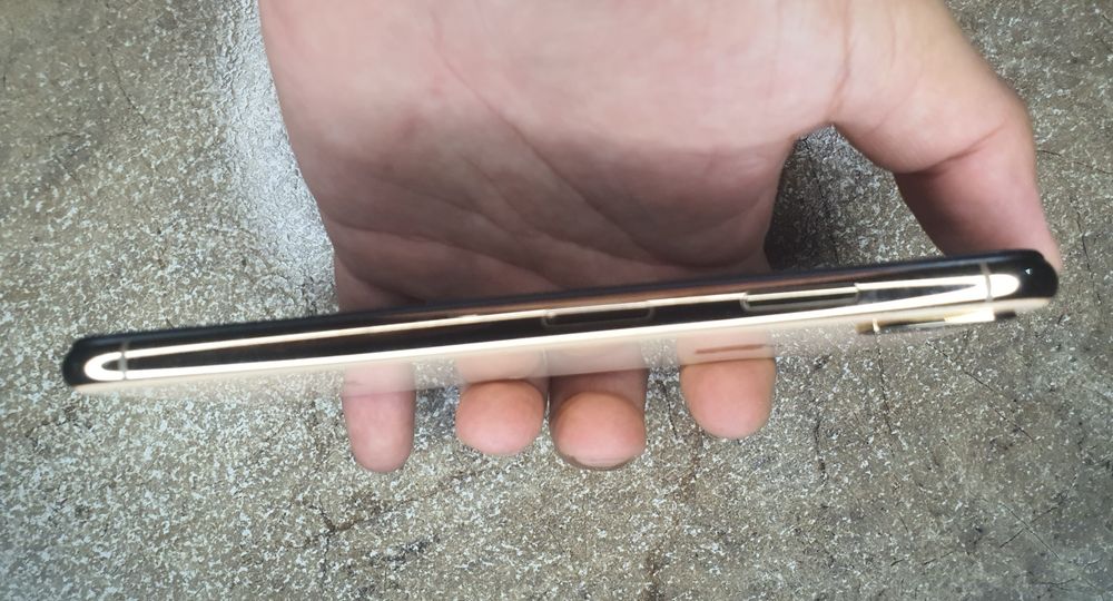 iPhone Xs Max 64 gb_LL/A_Gold