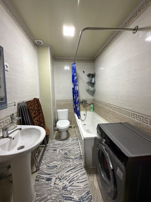 Сотилади новостройка 2хона 3 этажда 45м2 Саттепо три бочки