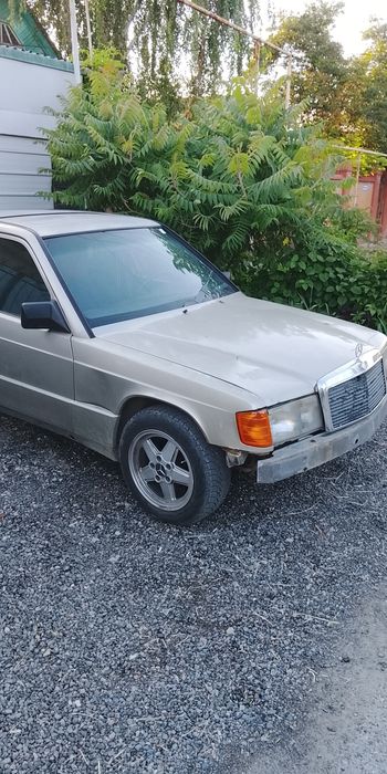 Продам Mercedes Benz 190E