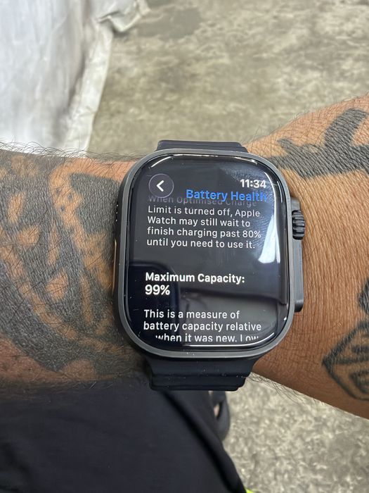 Apple watch ultra 2 black titanium