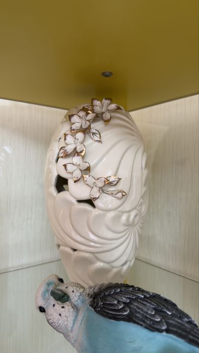 Продам изысканный набор интерьерных ваз