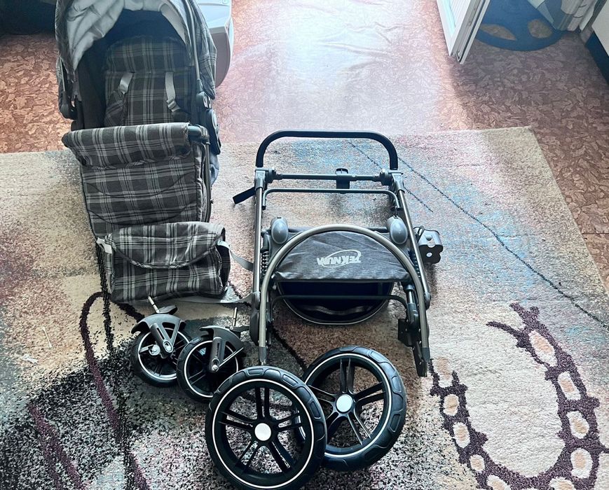 Коляска машинка в подарок