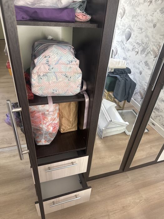 Шкаф.             Ав