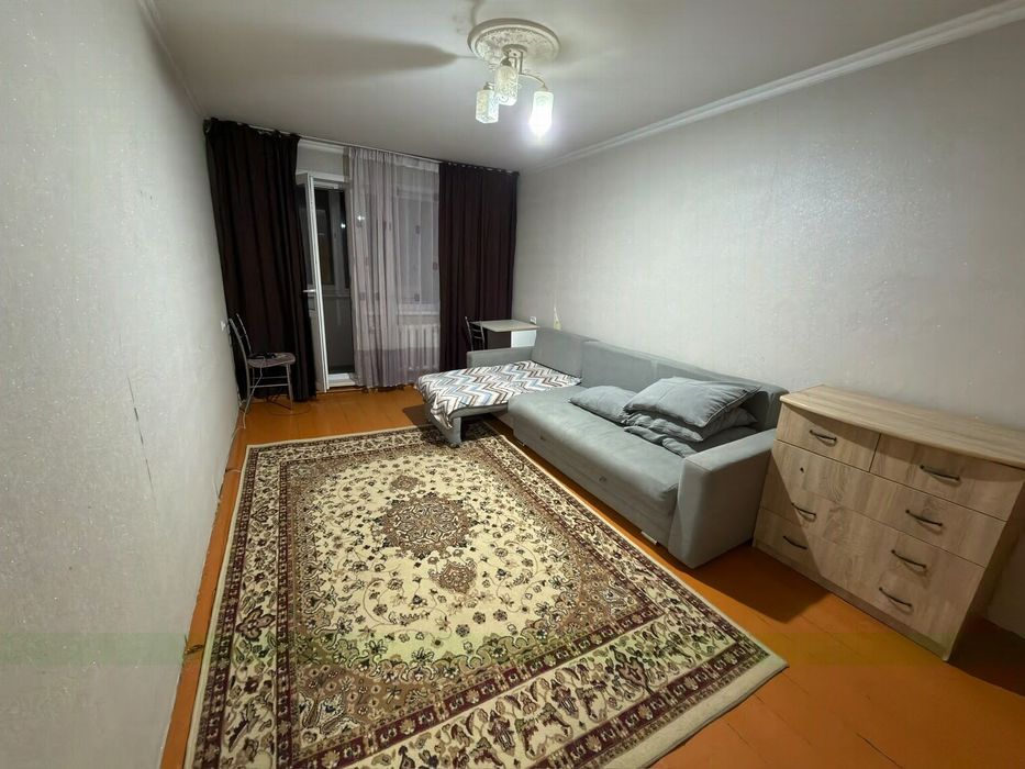 Продам 1 комн квартиру Парк Победы