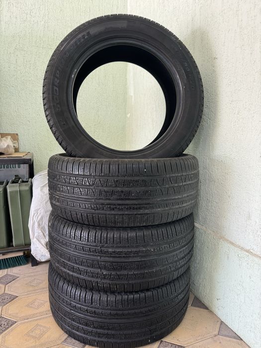 Продам шины в отличном состоянии