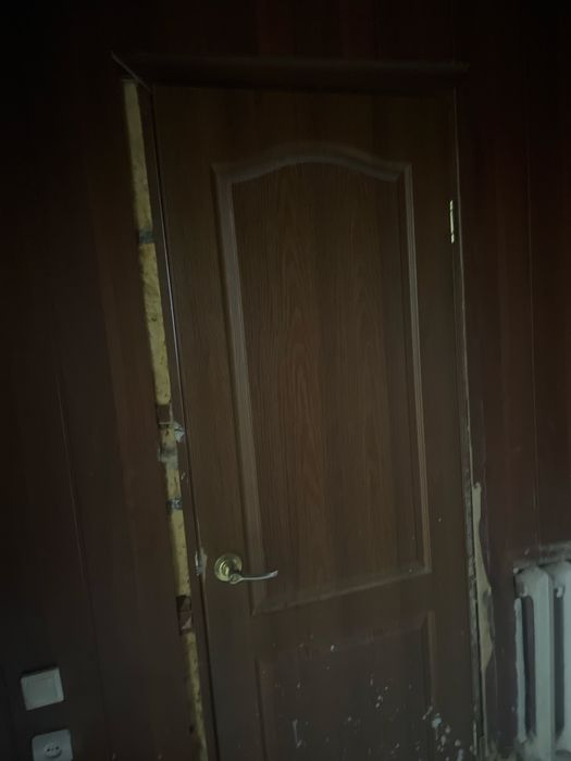 Буу есіктер 8шт даиын тұр