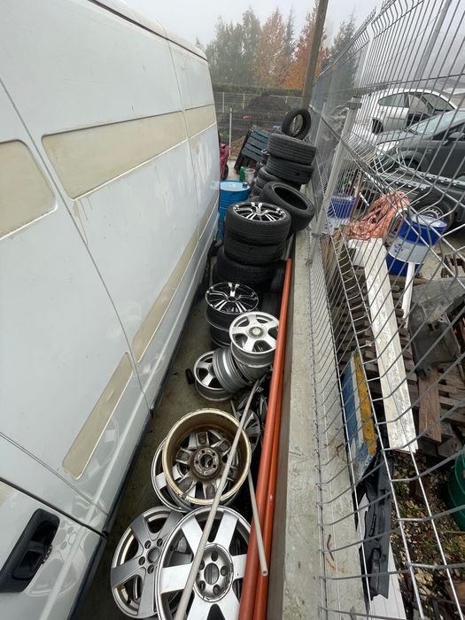 Пълни комплекти джанти, vw Polo i пежо за части