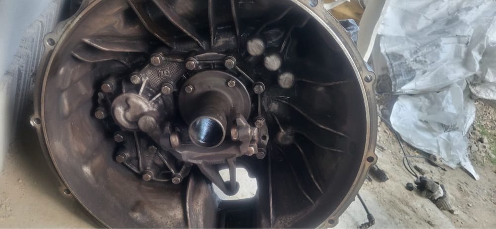 Механика КПП Даф 105 на запчасть