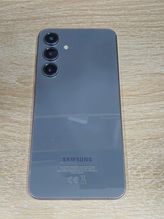 Продам самсунг с24 ФЕ 256ГБ