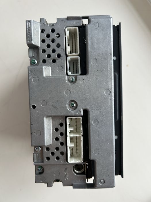 Магнитола Avensis t25