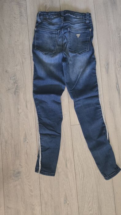 Дънки без забележка Guess
