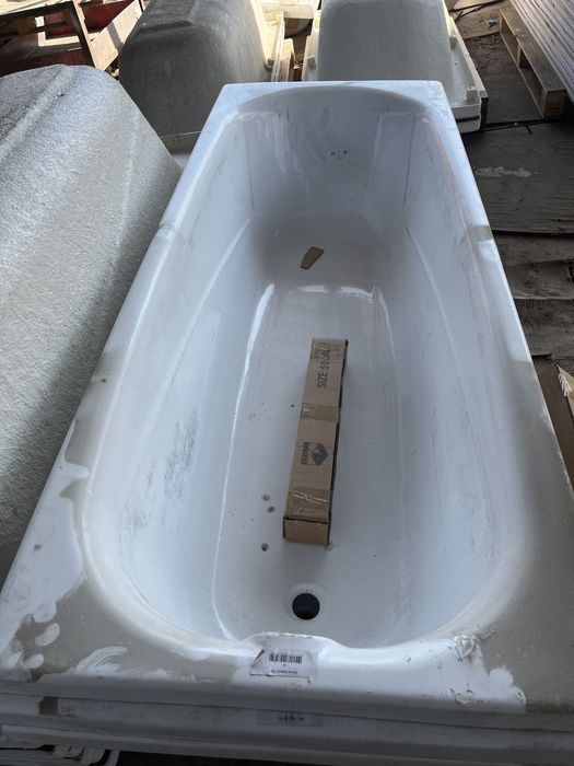 ванны унитазы со склада(распродажа)