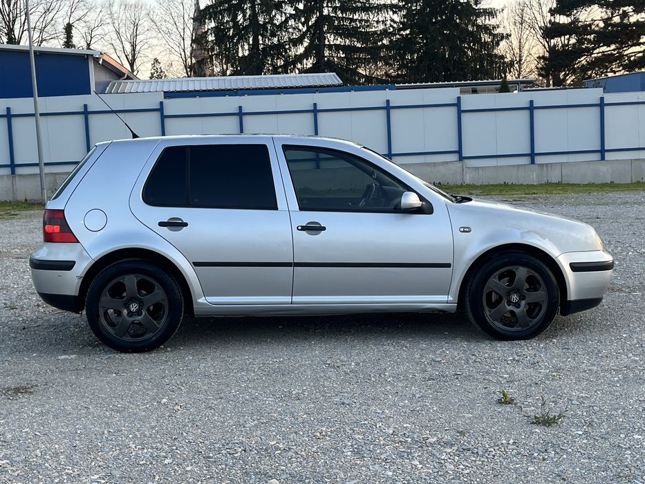 VW GOLF 1.9TDI 116hp 6скорости
