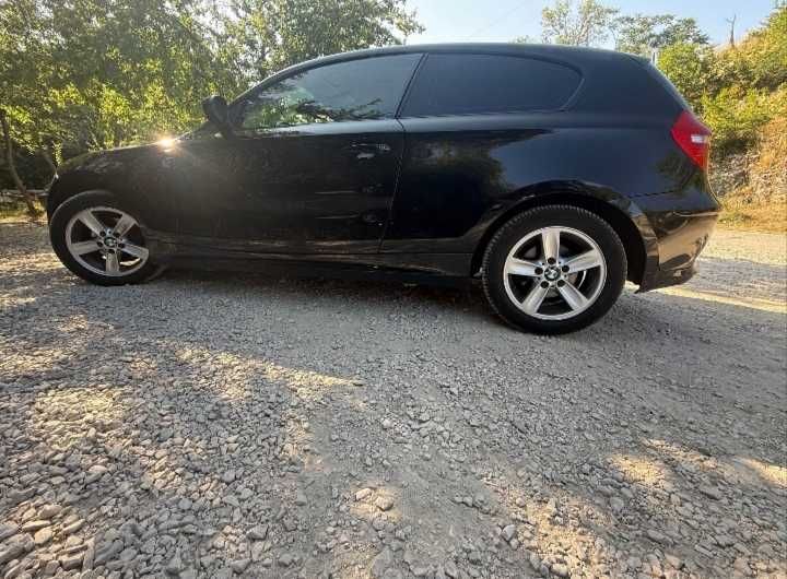BMW 1 ...Godina 2009