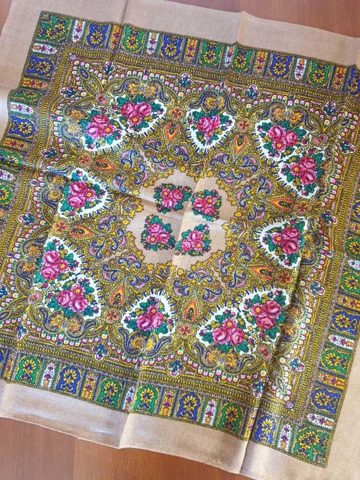 Новые винтажные платки. Всё новое