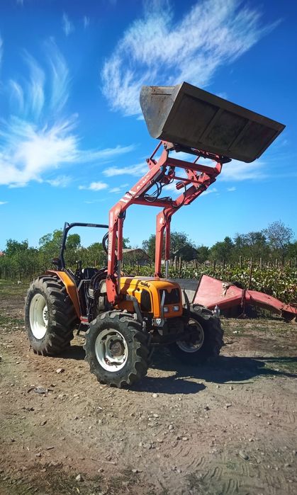 Tractor Renault palles 240