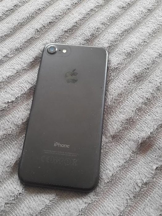 Iphone 7 продам обмен есть