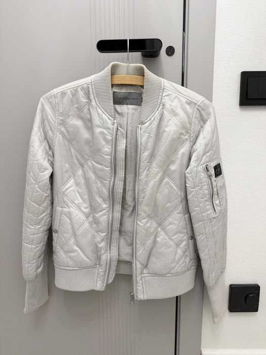 Calvin Klein ветровка женская оригинал XS