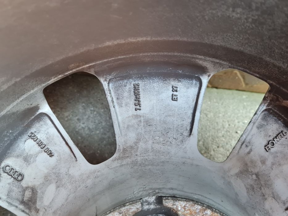 Roți Audi A4, anvelope plus jante
