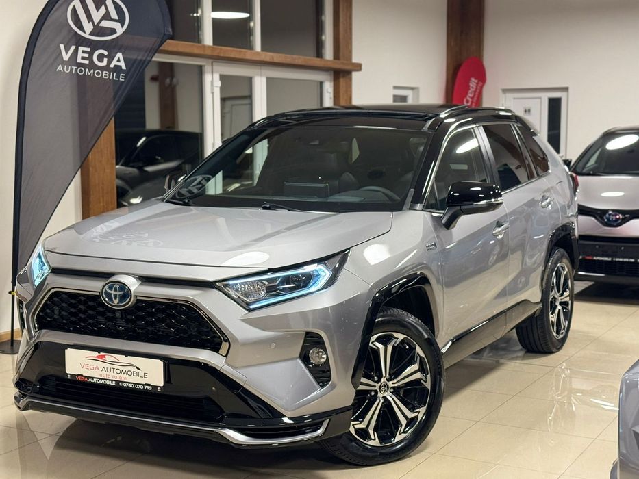 Toyota RAV4 Toyota Rav4 2,5 Plughin Hibrid 306 CP 4X4 TVA Deductibil, Full Istoric